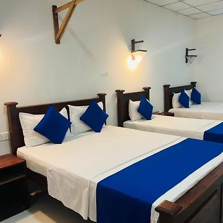 Habarana Dulwan Guest House Habitación foto
