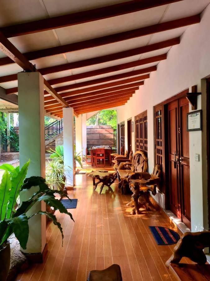 Dulwan Homestay *